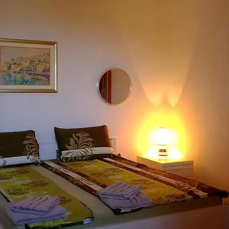 Case de vacanță Holiday In 15513 *